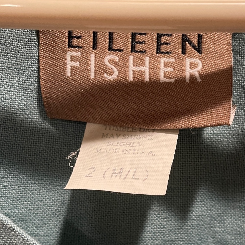 Eileen Fisher Vintage Light Teal Linen Button Vest & Shorts outfit or separates. - Picture 3 of 13